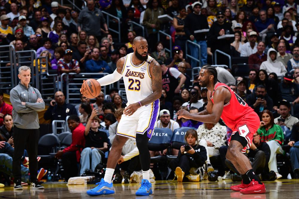 始终以强硬 始终以强硬